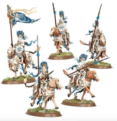 Vanari Dawnriders. Bits. Shields. Spears.  • £3.50