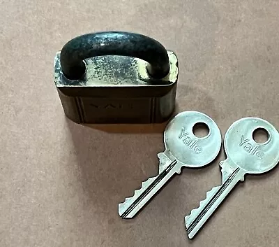 Vintage Yale Padlock Works Well Has 2 Keys. Sturdy Good Lock • $23