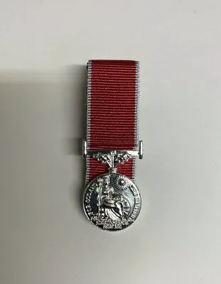 £13.99 • Buy Miniature BEM Civilian British Empire Medal Courtmounted Ready To Wear New
