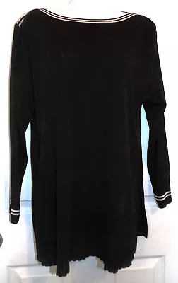 Excellent Black W/White Trim MISOOK Long Sleeve Pullover - Large • $22.99