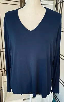 MAJESTIC PARIS Neiman Marcus Navy Blue V Neck Top Sz 1 Extra Fine Superwashed • $14.90