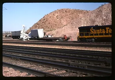 Railroad Slide - Santa Fe Piggy Back Flat Car Derailed 1991 Barstow CA Train • $8