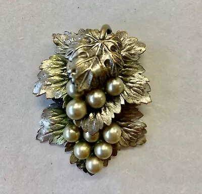 Vintage Dress Clip Pearl Grapes. 1940's Scarf Clip • $2