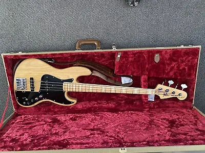 Fender Jazz Bass • $1900