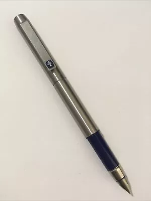 1982 Parker 25 Stainless Steel Blue Trim Ridge Top Medium Fountain Pen-england. • $65.25