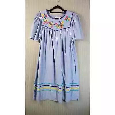Vintage Dilliards House Dress Large Blue Embroidered Flower Short Puff Sleeve • $21.99