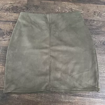 Missguided Suede Skirt 8 • £1