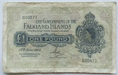 FALKLAND  ISLANDS 1 Pound  1982     QEII    P-8e • £87