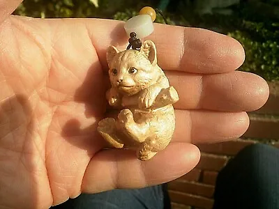 £27.99 • Buy Carved Wood Netsuke Kitten Hanging On Branch, With Cord Collectable Cat Figure 2