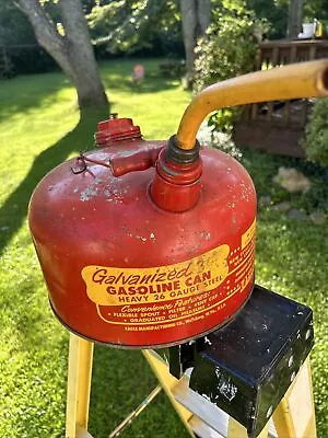 Vintage EAGLE 2 1/2A  Metal 2 1/2 Gallon Gas Gasoline Can Galvanized 26 Gauge • $39.99