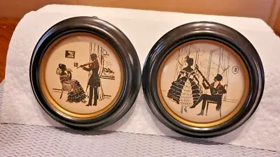 VINTAGE PAIR SILHOUETTE ROUND PICTURE FRAMES MUSICAL MOMENTS C&A RICHARDS 1930's • $35