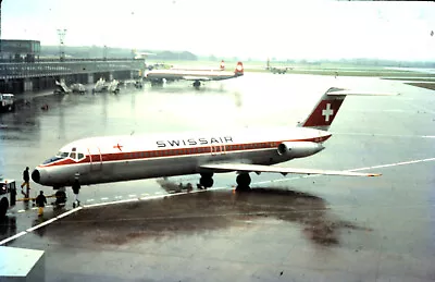 Aircraft Slide -Swissair DC-9 At Manchester Airport 1976 • £3.25