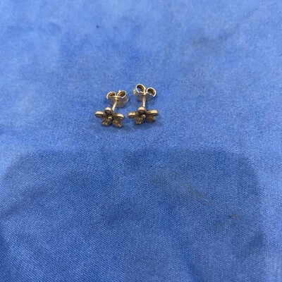 $40 • Buy PANDORA EARRINGS Sterling Silver ALE S925  DAZZLING DAISY STUDS