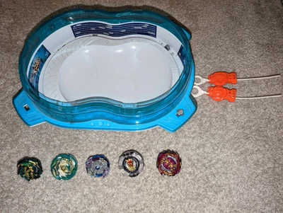 £30 • Buy Beyblade Collection Classics Takara Tomy + Hasbro Including Launchers & Stadium