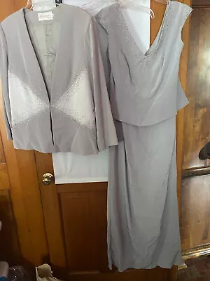 Montage Formal Mother Of The Bride Beaded Blazer And Gown Size 16 • $69.99