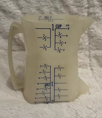 Vintage Westland Plastic Double Sided Measuring Cup 1 & 2 Cups • $9.95