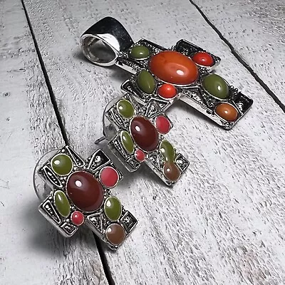 Vintage Cross Orange & Green Cabochon Shiny Silver Tone Earring Pendant Set • $29