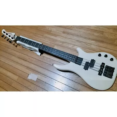 Fernandez Frb Electric Bass White Medium Scale • $304.51