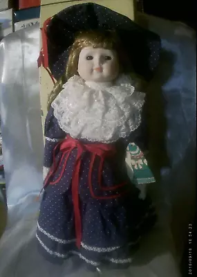 Victoria Ashlea  Betsy  Porcelain Musical Doll • $13.60