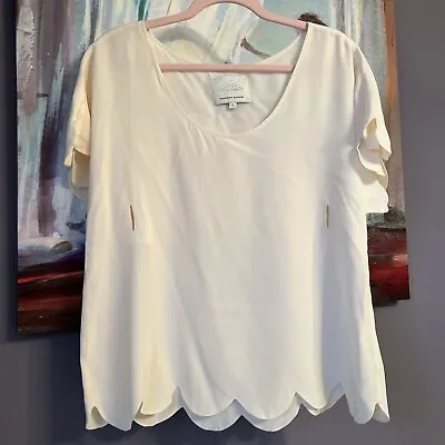 Madison Marcus M-L 100% Silk Off-White/Ivory Top/Blouse Scalloped (see Details) • $32.99