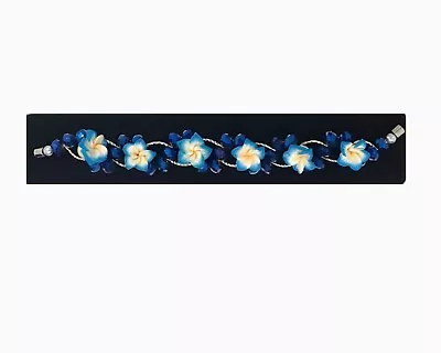 Hawaiian Plumeria 7  Magnetic Close Bracelet • $10