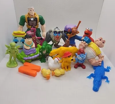Vintage Toys Figures 90’s/2000 Mixed Lot Of  Dinosaurs Small Soldiers Flintstone • $12.70