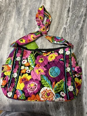 $39.75 • Buy Vera Bradley “On The Go” Crossbody Purse, Va Va Bloom Pattern, NWT, Pockets,zip