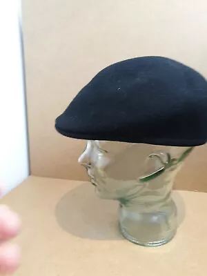 Kangol Mens  100% Wool Flat Cap Vintage Made In Great Britain Black Size Medium • £27.90