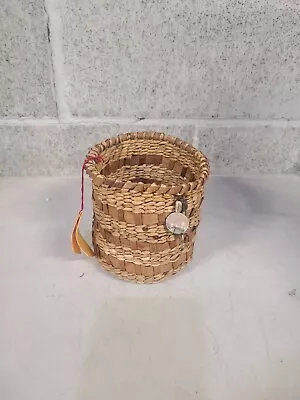 VINTAGE Mike Smith BASKET Pacific Northwest Artist Cedar Bark  • $20