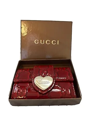 $215 • Buy Gucci Key Holder Wallet