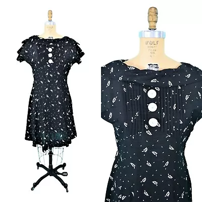 Vintage 1950s Atomic Dress Black White Leaf Print Wide Collar Dress W 29  • $111