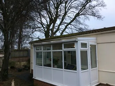 White Double Glazed Front Porch/ Conservatory With Privacy Panels 2800m X 1500m • £2480