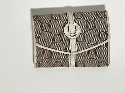 Oroton Beige Logo Print  Key Holder/ Purse • $33.99