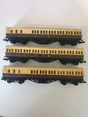 £16 • Buy 3 X N Gauge GWR Coaches. UK ONLY. NO OVERSEAS POSTAGE.