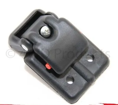 Suzuki GRAND VITARA GV Soft Top Latch Lock Bracket REAR REPAIR KIT 78520-60A02 • $40.99