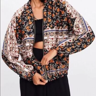 Zara Women's Satin Bomber Jacket Size Small Printed Fully Lined BEAUTIFUL! • $25