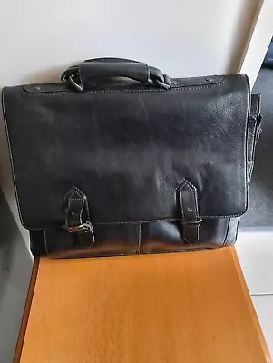 Hidesing Leather Briefcase Bag • $60