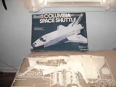 Vintage REVELL COLUMBIA SPACE SHUTTLE 1/72 Scale Model Kit / Open Box / As Found • $30