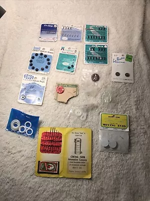 Vintage Lot Of Snaps Hook/eyes Sewing Supplies • $5