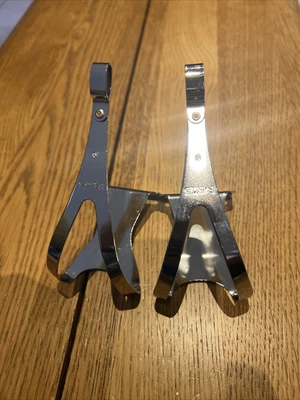 £4 • Buy MKS Toe Clips Cages Large 