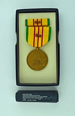 Vietnam War Era Service Medal & Box 2 Campaign Battle Star -Original GI Issue • $16.95