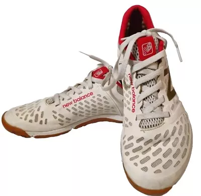 NEW BALANCE MINIMUS Women's White Red VIBRAM Sole Training Shoes WX20PG4 Size 11 • $19.95