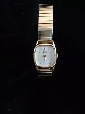 Vintage Citizen Womens Gold Tone Analog Watch 3220-892488-smw • $9.99