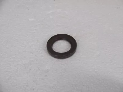 2PCS VF200 VF250 225 F250 F300 Yamaha Outboard Motors Oil Seal 93101-30030 • $16.99