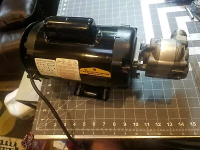 $200 • Buy Hydraulic Gear Pump Square Drive (Used) And .5HP Motor 110/220v