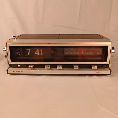 Vintage 1980’s Soundesign Brand 3566D Flip Numbers Clock Alarm Radio Works • $30