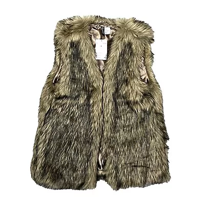 NWT H&M Divided Faux Fur Vest Size 8 • $20