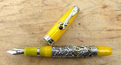 New Montegrappa Millennium Dragon LE Mandarin Yellow Ftn Pen - MEDIUM 18K Nib • $979.95