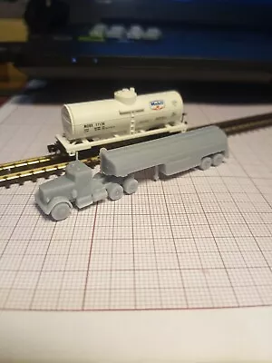 $16 • Buy Z Scale Train Miniature Truck Peterbilt 1950(new) And Fuel Trailer 