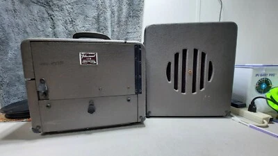 $799.99 • Buy Vintage Bell & Howell 16mm Filmosound 179 Projector W/ Tube Amp Speaker Bundle